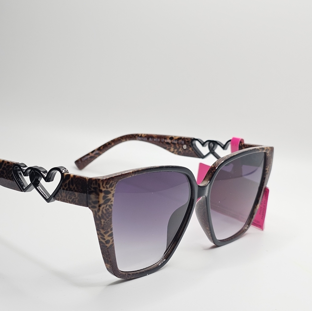 Premium Betsey Johnson Sunglasses